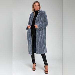 Lulu's Cozy Queen Slate Blue Faux Fur Long Coat size M